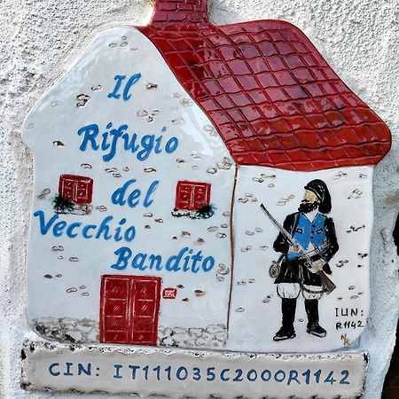 Il Rifugio Del Vecchio Bandito Iglesias Eksteriør billede